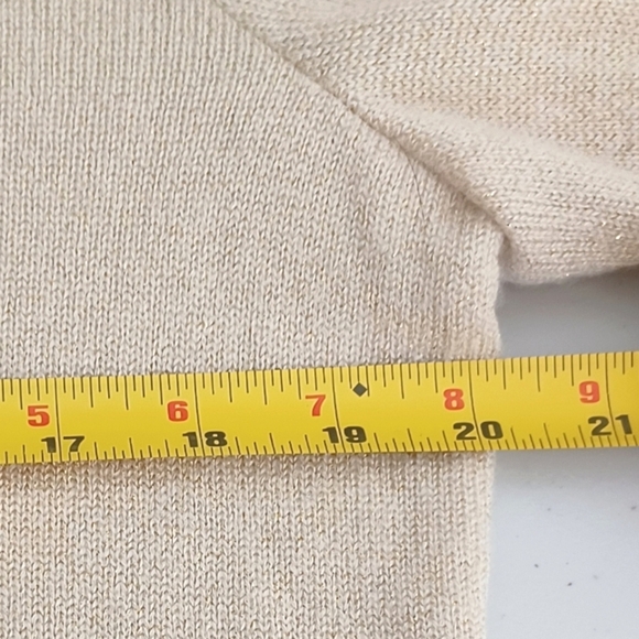 St. John Old Money Cashmere Blend Cream Gold Crewneck Jumper Sweater - Picture 10 of 13